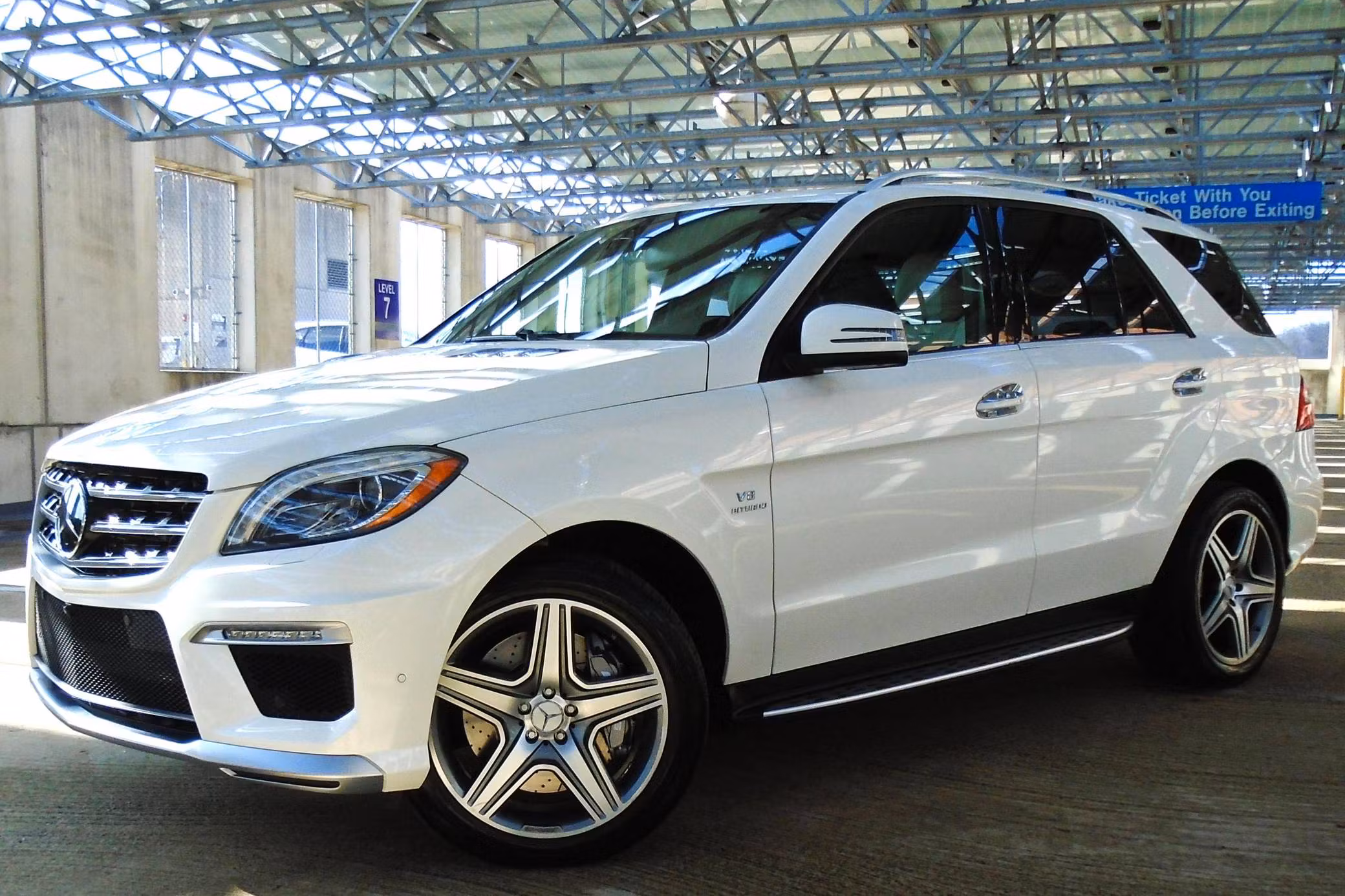 2025 ML63 AMG